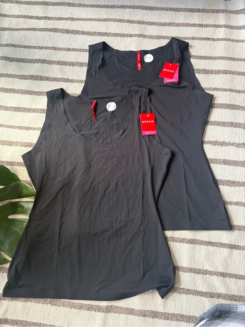 NWT SPANX XL Thinstincts Tank Cami Shapewear Bundle Black Smooth